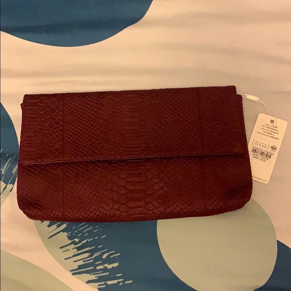 NWT URBAN EXPRESSIONS Phoebe clutch - Picture 1 of 6